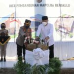 4DFF819D-09F4-4BC8-9C66-FA06125BF484